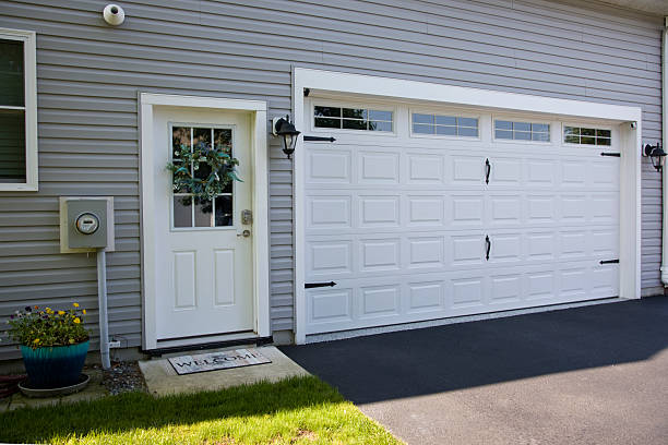 24/7 Emergency Garage Door Roller Replacement experts in Augusta County County, VA